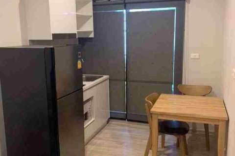 Condominio de 1 dormitorio en Bangkok, Tailandia № 208718 - foto 8