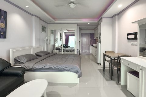 Estudio en el condominio en Bang Lamung, Tailandia № 205108 - foto 3