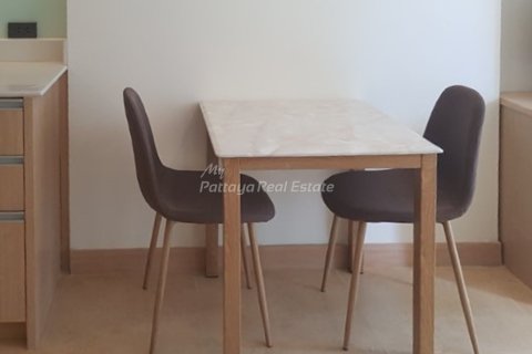 Condominio de 1 dormitorio en Bang Lamung, Tailandia № 205111 - foto 7
