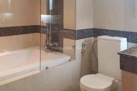 Condominio de 1 dormitorio en Bang Lamung, Tailandia № 205111 - foto 12