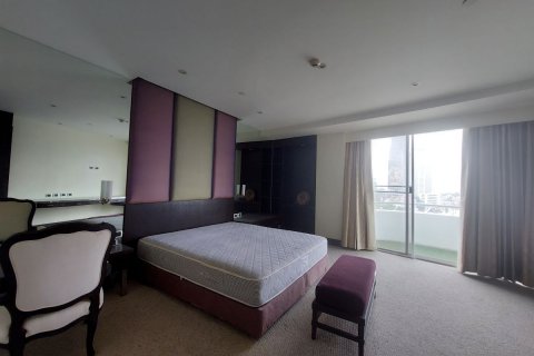 Condominio de 2 dormitorios en Khlong San, Bangkok, Tailandia № 134001 - foto 23