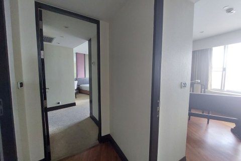 Condominio de 2 dormitorios en Khlong San, Bangkok, Tailandia № 134001 - foto 29