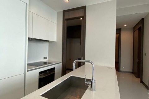 Condominio de 3 dormitorios en Khlong Toei, Bangkok, Tailandia № 134002 - foto 8