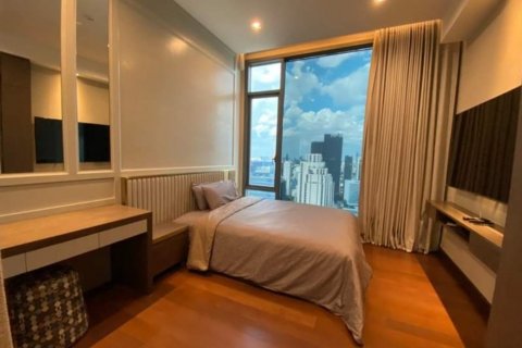 Condominio de 3 dormitorios en Khlong Toei, Bangkok, Tailandia № 134002 - foto 6