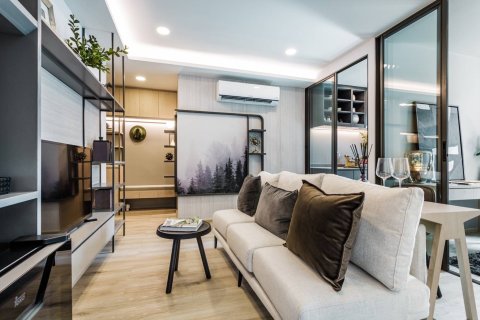Condo in Lat Phrao, Bangkok, Thailand, 2 bedrooms № 165637 - photo 2