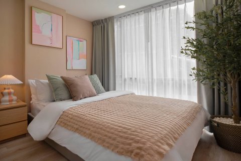 Condo in Lat Phrao, Bangkok, Thailand, 2 bedrooms № 165637 - photo 7