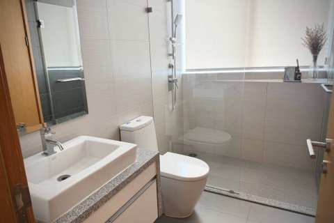 Condominio de 3 dormitorios en Bangkok, Tailandia № 171498 - foto 12