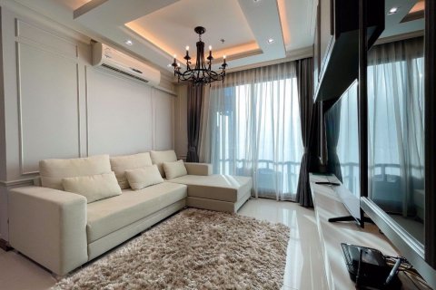 Condominio de 2 dormitorios en Huai Khwang, Bangkok, Tailandia № 47806