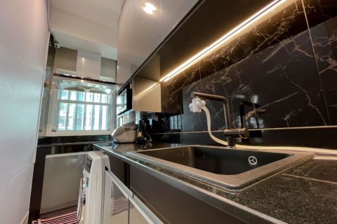 Eigentumswohnung in Huai Khwang, Bangkok, Thailand, 2 Schlafzimmer № 47806 - Foto 10