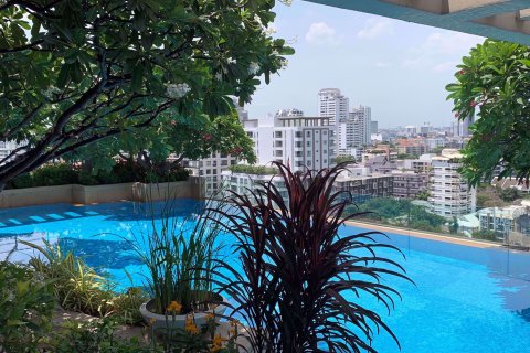 Condominio de 2 dormitorios en Watthana, Bangkok, Tailandia № 47802 - foto 24