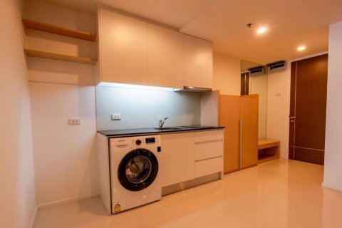 Condominio de 3 dormitorios en Watthana, Bangkok, Tailandia № 47805 - foto 3