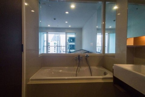 Condominio de 3 dormitorios en Watthana, Bangkok, Tailandia № 47805 - foto 11