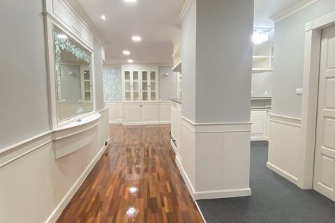Eigentumswohnung in Watthana, Bangkok, Thailand, 2 Schlafzimmer № 47803 - Foto 9