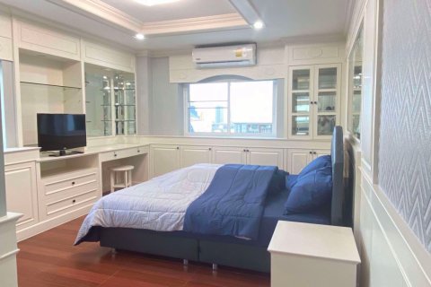 Eigentumswohnung in Watthana, Bangkok, Thailand, 2 Schlafzimmer № 47803 - Foto 13