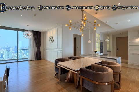 Condo in Sathon, Bangkok, Thailand, 3 bedrooms  № 201329
