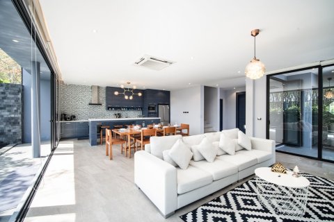 Villa in Phuket, Thailand 3 Schlafzimmer № 150232 - Foto 6