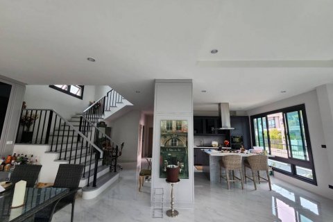 Casa de 3 dormitorios en Phuket, Tailandia № 116867 - foto 8