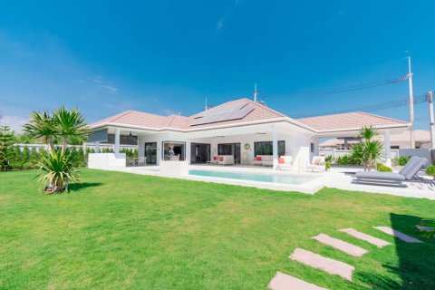 Chalet de 3 dormitorios en Hua Hin, Tailandia № 116856 - foto 4