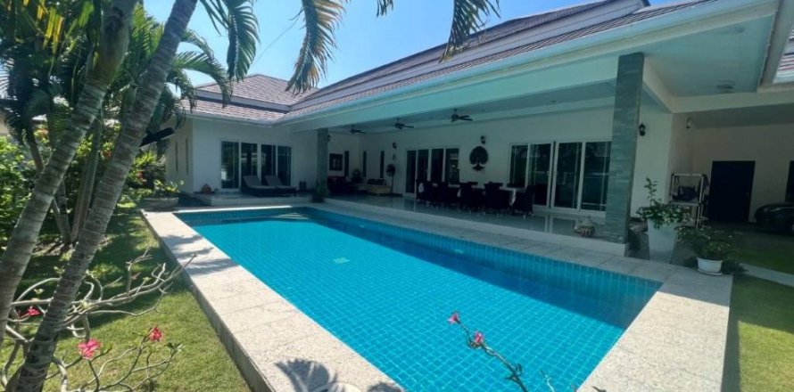 Chalet de 4 dormitorios en Cha-am, Tailandia № 116859