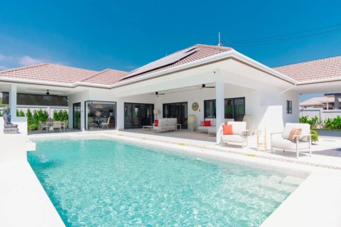 Chalet de 3 dormitorios en Hua Hin, Tailandia № 116855 - foto 2