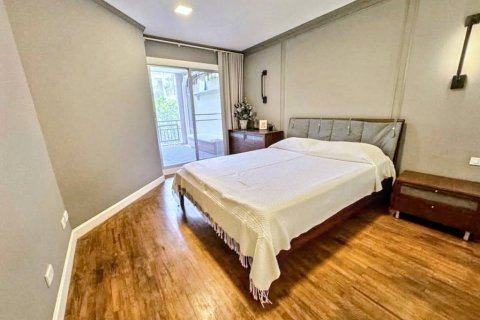 Condominio de 2 dormitorios en Dusit, Bangkok, Tailandia № 116858 - foto 9