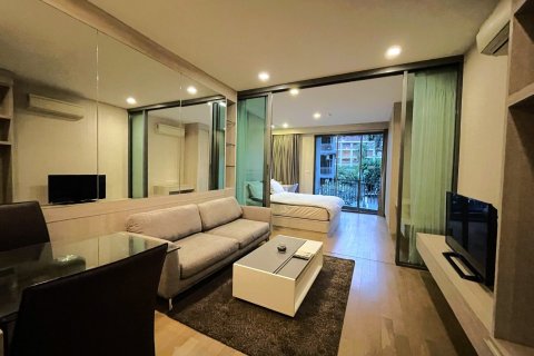 Estudio en el condominio en Khlong Toei, Bangkok, Tailandia № 156031