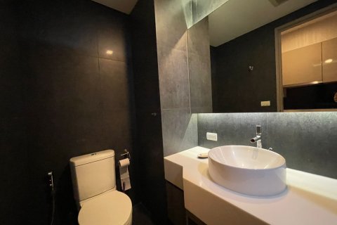 Studio in the Condo in Khlong Toei, Bangkok, Thailand № 156031 - photo 5