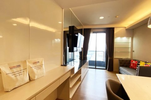Condominio de 2 dormitorios en Watthana, Bangkok, Tailandia № 200939 - foto 8