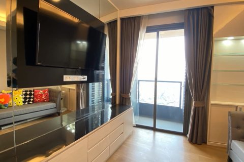 Condominio de 2 dormitorios en Watthana, Bangkok, Tailandia № 200939 - foto 9