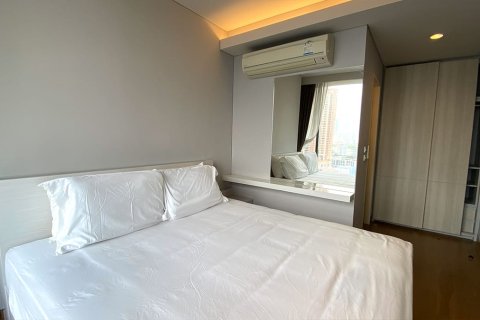 Condominio de 2 dormitorios en Watthana, Bangkok, Tailandia № 200939 - foto 12