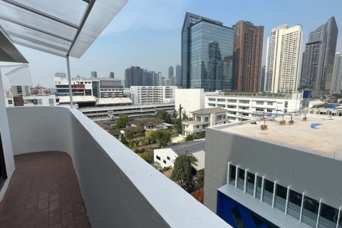 Eigentumswohnung in Watthana, Bangkok, Thailand, 3 Schlafzimmer № 200942 - Foto 6