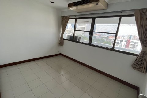 Eigentumswohnung in Watthana, Bangkok, Thailand, 3 Schlafzimmer № 200942 - Foto 5