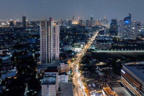 Eigentumswohnung in Thonburi, Bangkok, Thailand, 3 Schlafzimmer № 166672 - Foto 14