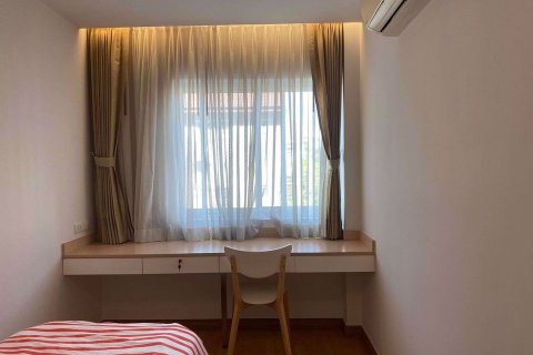 Condominio de 3 dormitorios en Phra Khanong, Bangkok, Tailandia № 54643 - foto 8