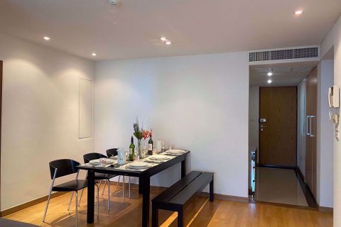 Condominio de 3 dormitorios en Phra Khanong, Bangkok, Tailandia № 54643 - foto 2