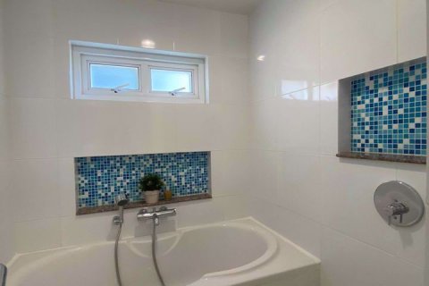 Condominio de 3 dormitorios en Phra Khanong, Bangkok, Tailandia № 54643 - foto 7