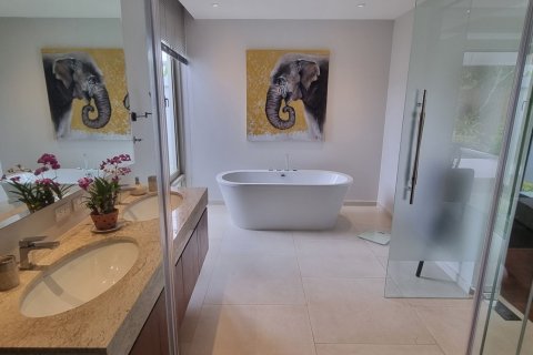 Haus in Bang Tao, Thailand 3 Schlafzimmer № 3542 - Foto 18