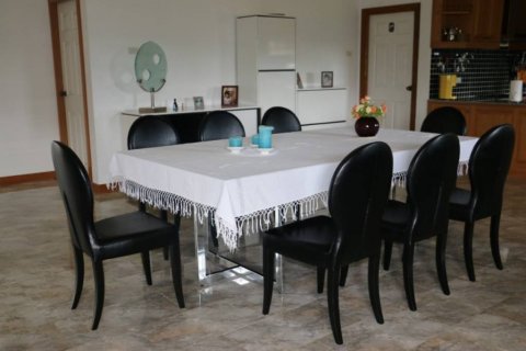 Chalet de 3 dormitorios en Phuket, Tailandia № 115346 - foto 6