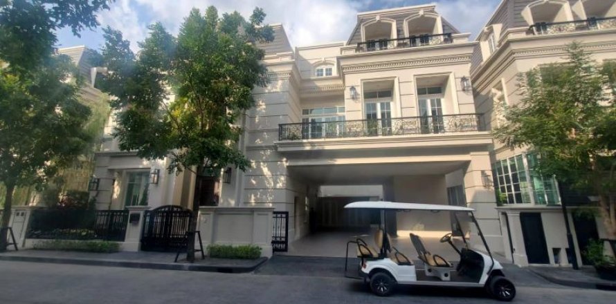 Haus in Bangkok, Thailand 4 Schlafzimmer № 65510