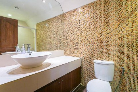 Condominio de 3 dormitorios en Bangkok, Tailandia № 65513 - foto 20