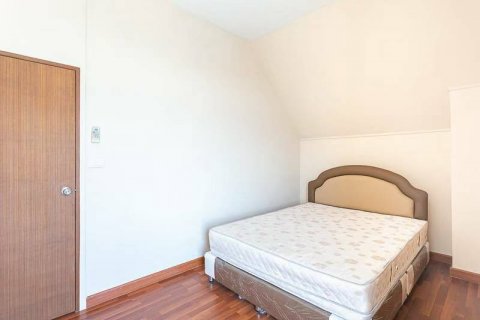 Condominio de 3 dormitorios en Bangkok, Tailandia № 65513 - foto 13