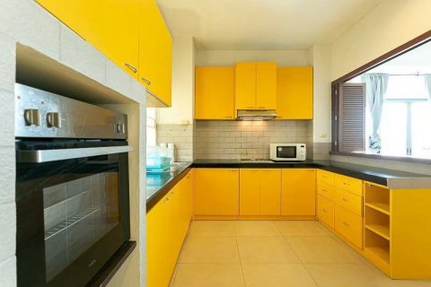 Condominio de 3 dormitorios en Bangkok, Tailandia № 65513 - foto 15