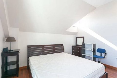 Condominio de 3 dormitorios en Bangkok, Tailandia № 65513 - foto 14
