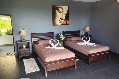 Chalet de 4 dormitorios en Ko Samui, Tailandia № 154932 - foto 9
