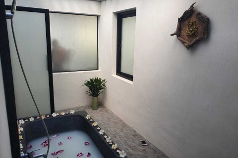 Chalet de 4 dormitorios en Ko Samui, Tailandia № 154932 - foto 8