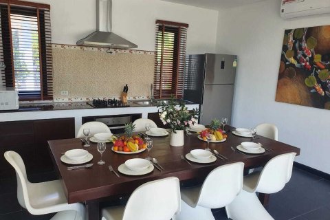 Chalet de 4 dormitorios en Ko Samui, Tailandia № 154932 - foto 6