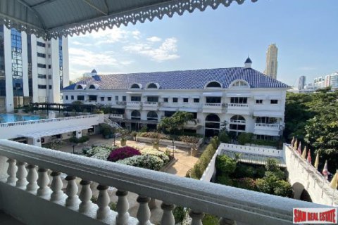 Casa de 4 dormitorios en Bangkok, Tailandia № 203183 - foto 3