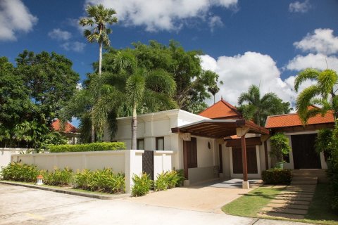 Casa de 5 dormitorios en Bang Tao, Tailandia № 3251 - foto 2