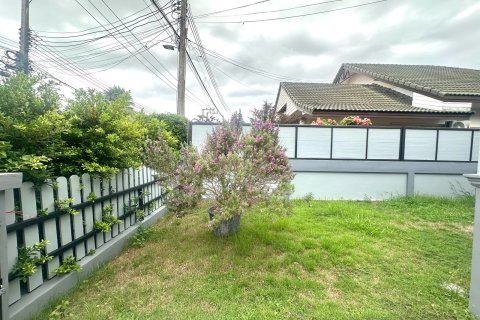 Casa de 3 dormitorios en Pattaya, Tailandia № 209818 - foto 5