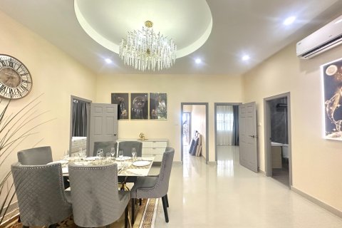 Casa de 3 dormitorios en Pattaya, Tailandia № 209818 - foto 18